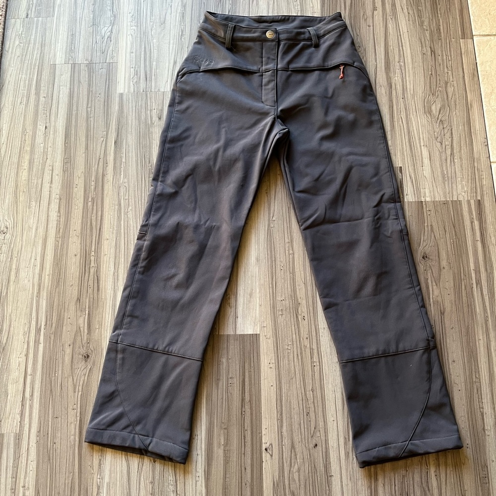 Caxa Outdoor fashion SZ S grey fleece lined pants. Preowned.